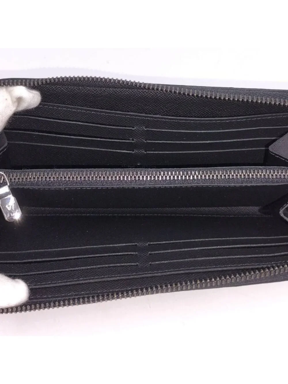 Louis Vuitton Zippy Wallet Horizontal
